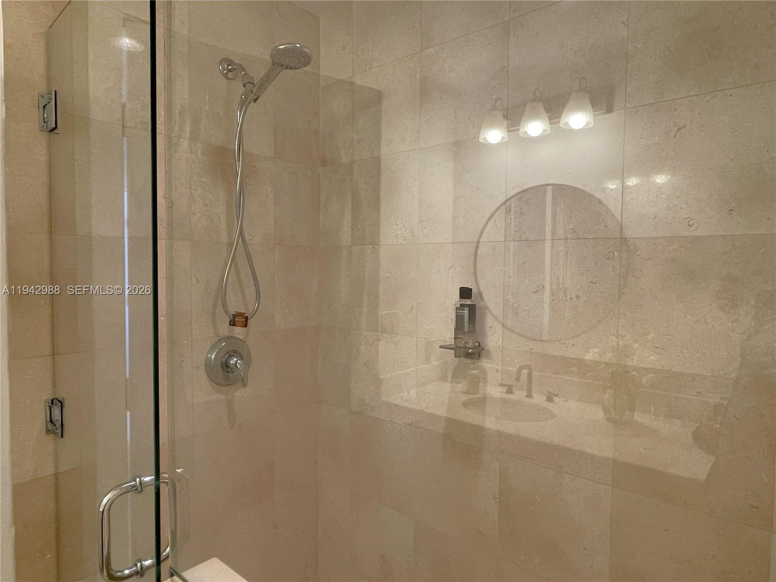 1060 Brickell Ave #3411, Miami FL 33131