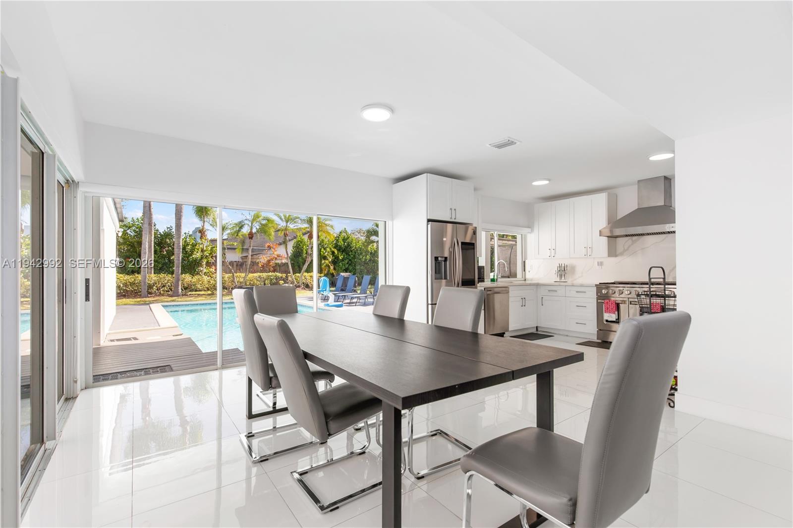 18555 SW 83rd Pl, Cutler Bay FL 33157