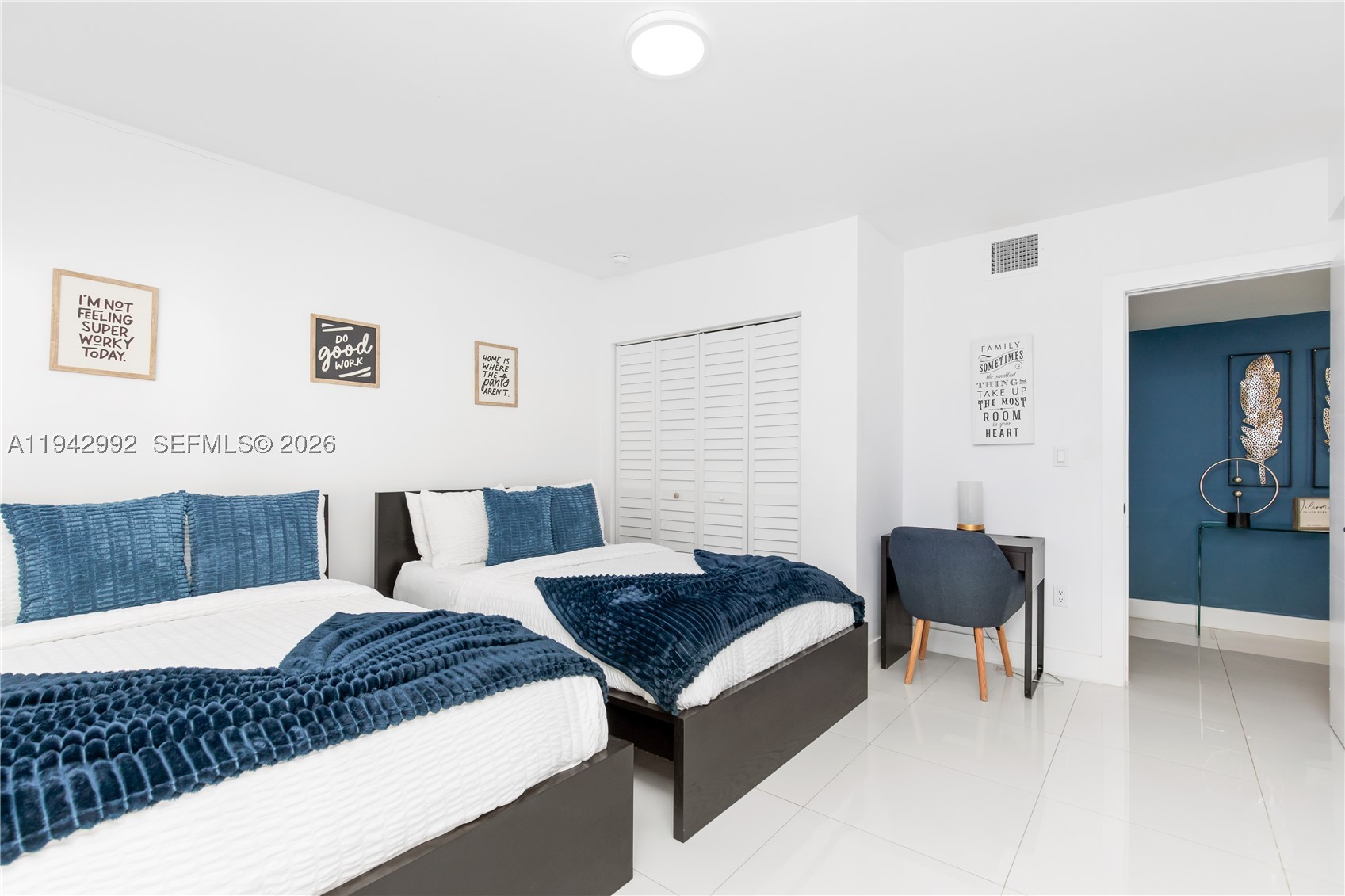 18555 SW 83rd Pl, Cutler Bay FL 33157