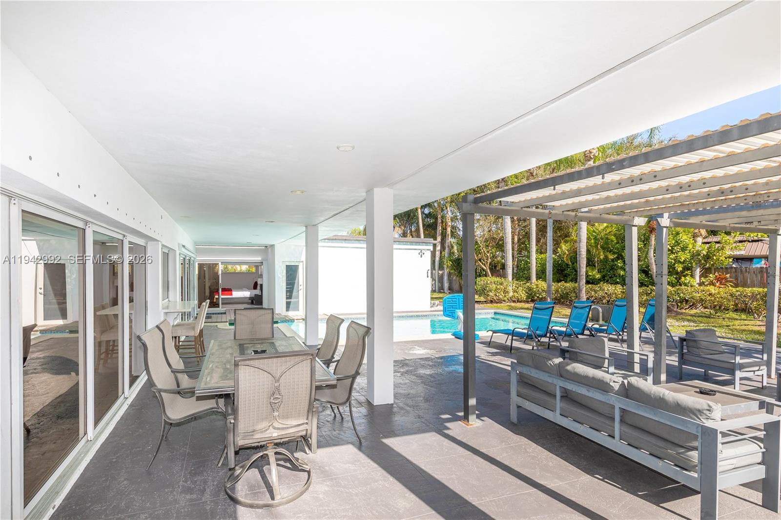 18555 SW 83rd Pl, Cutler Bay FL 33157