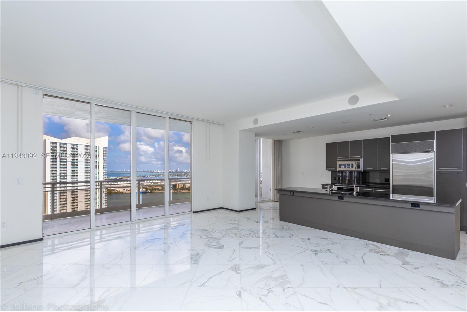 901 Brickell Key Blvd #3407, Miami FL 33131