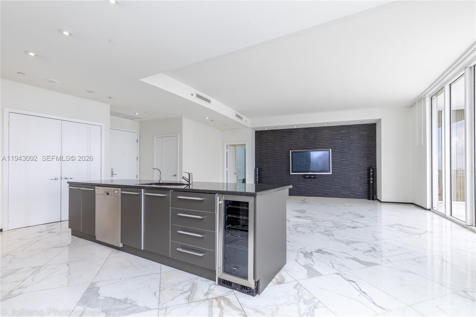 901 Brickell Key Blvd #3407, Miami FL 33131
