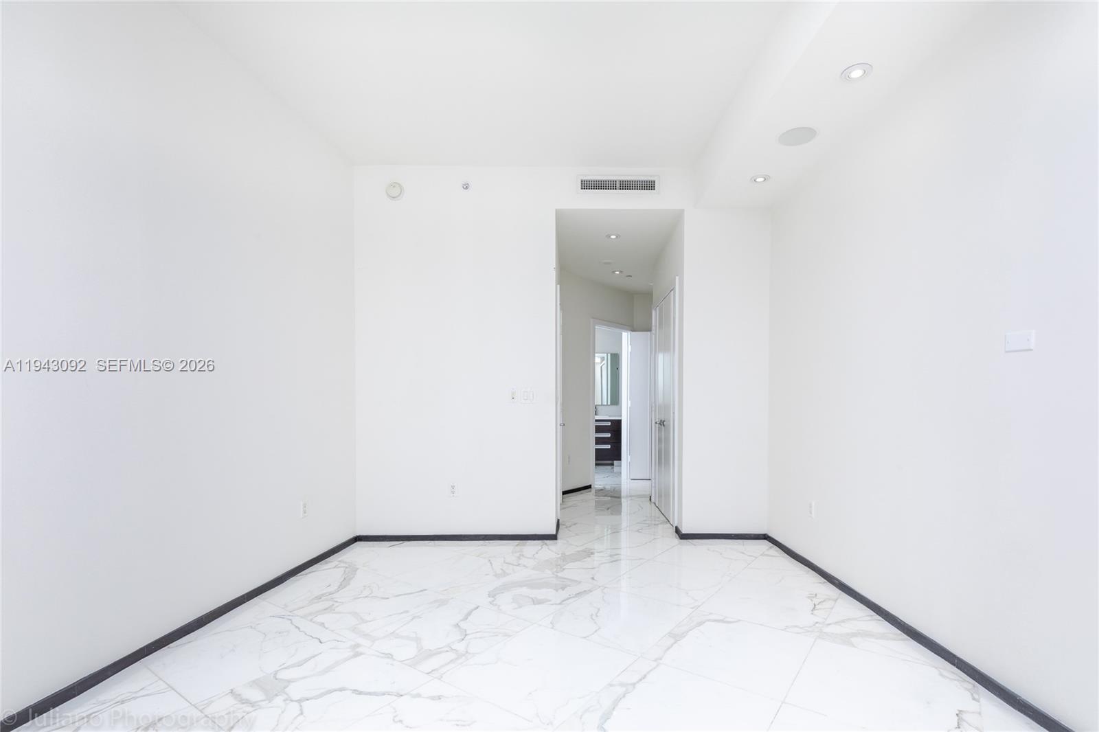 901 Brickell Key Blvd #3407, Miami FL 33131
