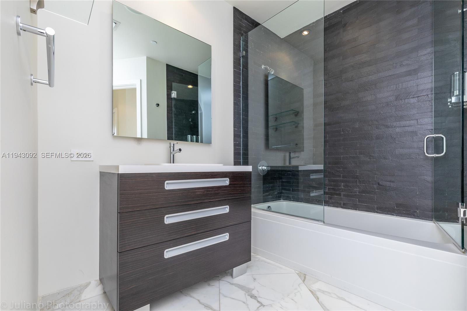 901 Brickell Key Blvd #3407, Miami FL 33131