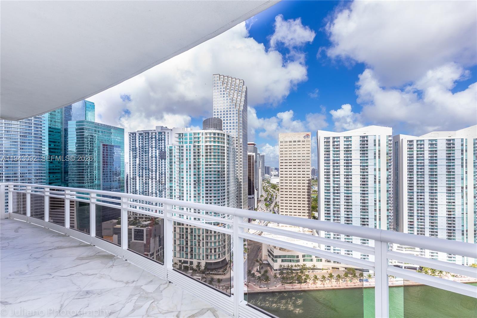 901 Brickell Key Blvd #3407, Miami FL 33131