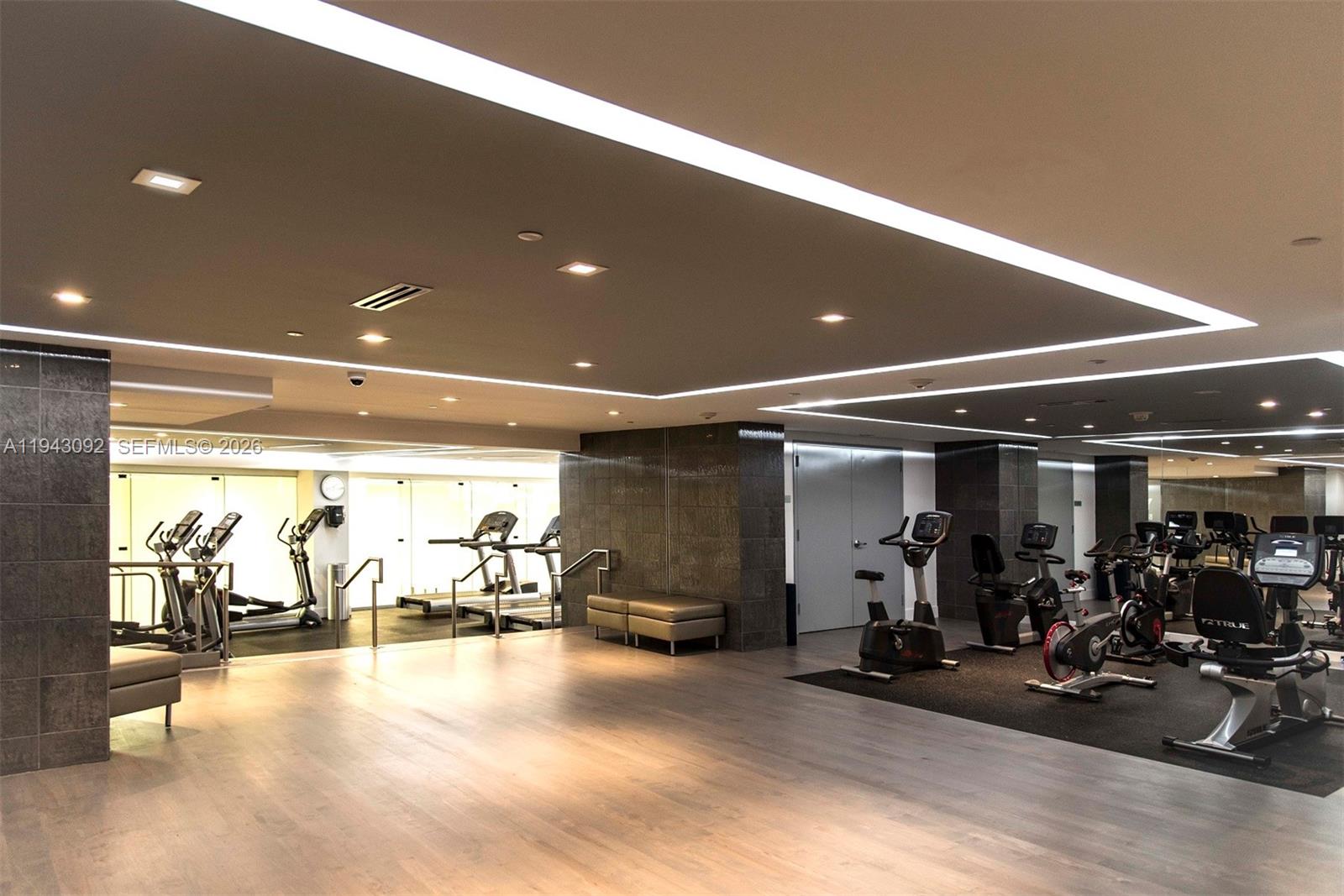 901 Brickell Key Blvd #3407, Miami FL 33131