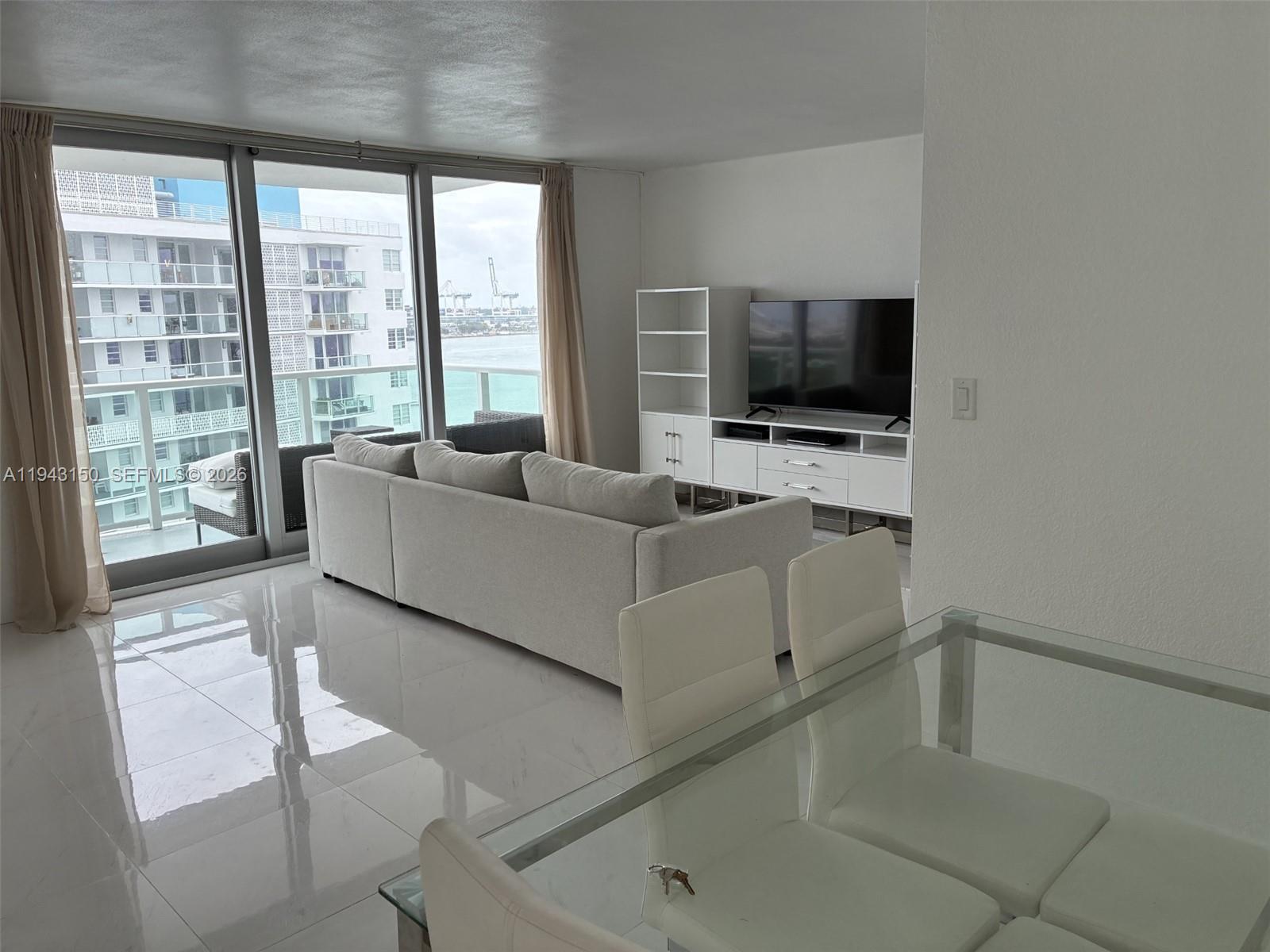 Miami Beach FL 33139 - A11943150