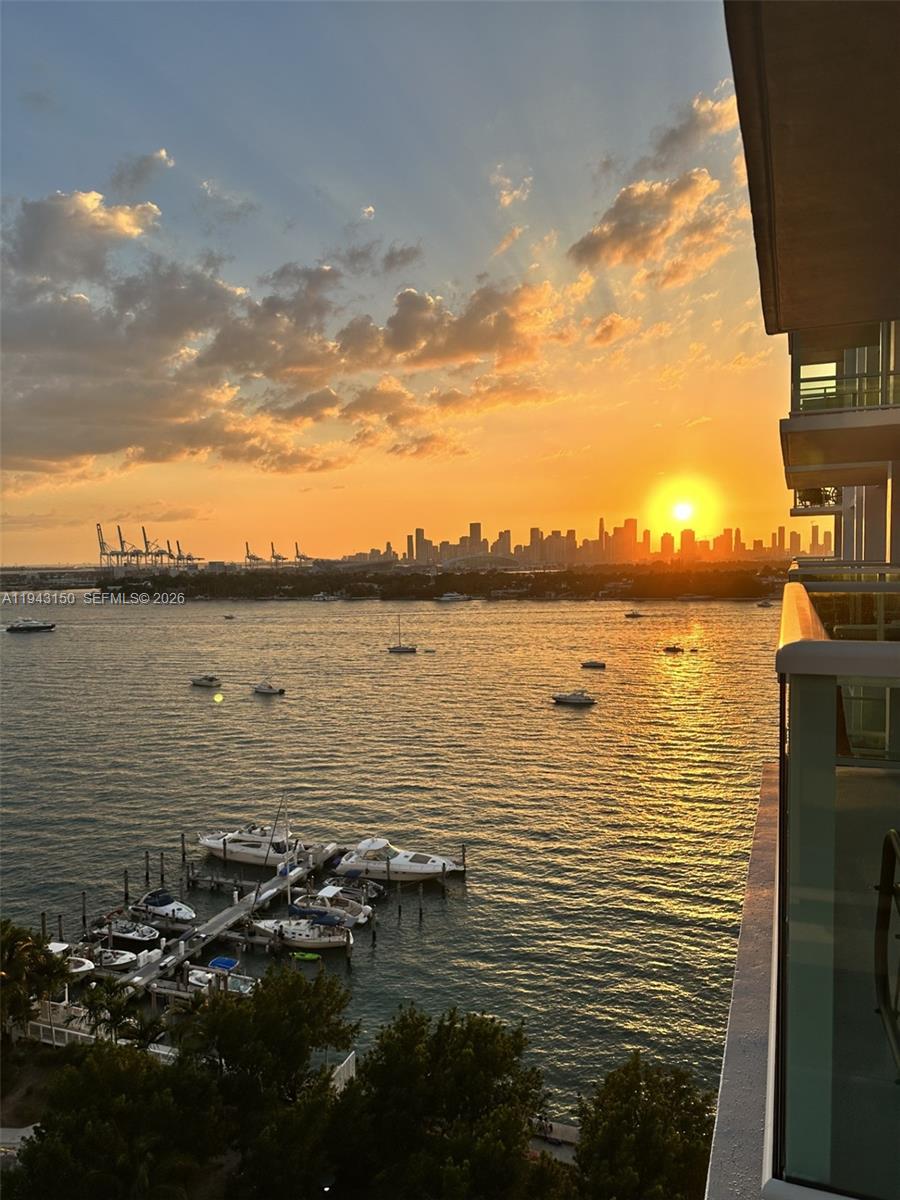 Miami Beach FL 33139 - A11943150