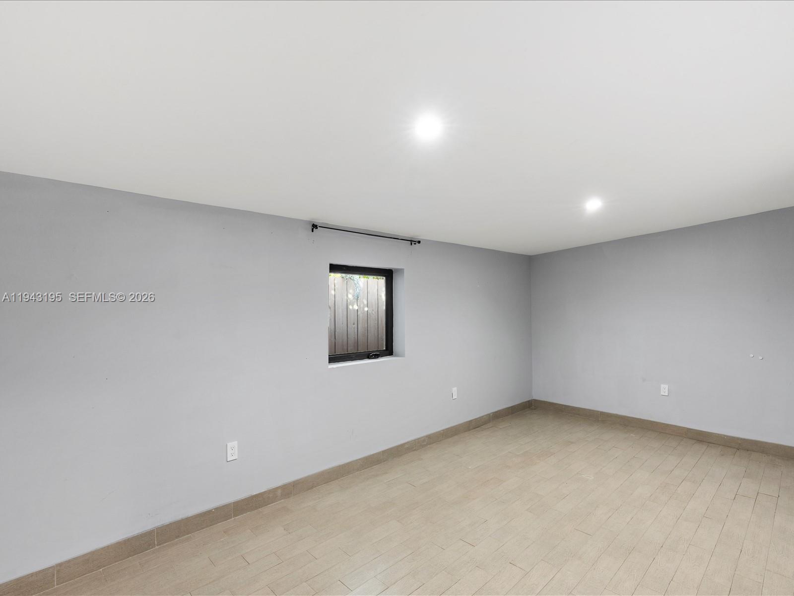 8840 SW 50th Ter, Miami FL 33165