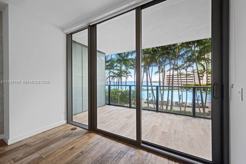 650 NE 32nd St #602, Miami FL 33137