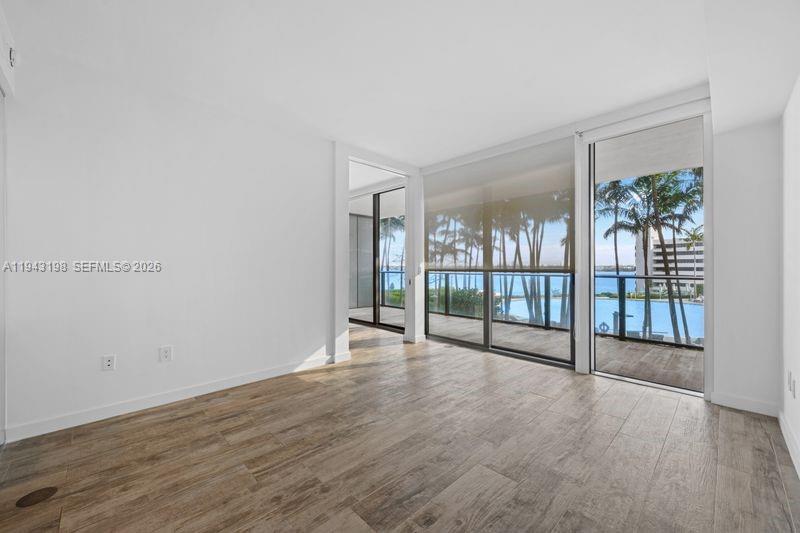 650 NE 32nd St #602, Miami FL 33137