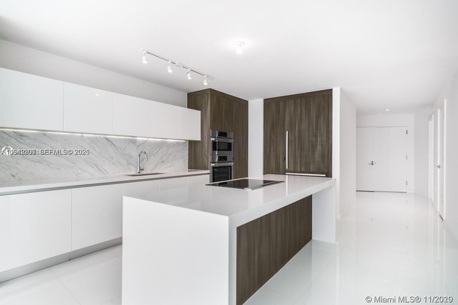 851 NE 1st Ave #2201, Miami FL 33132
