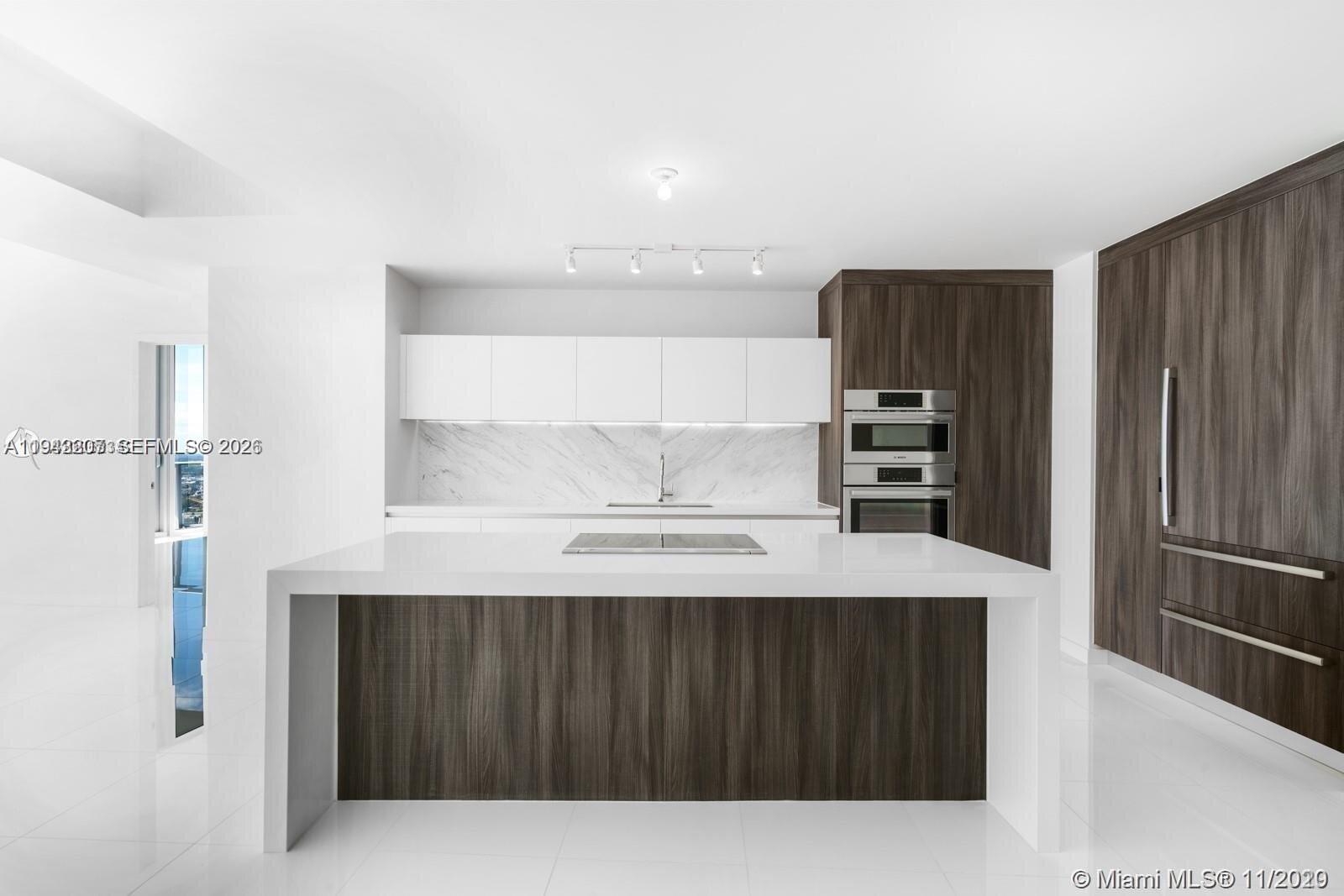 851 NE 1st Ave #2201, Miami FL 33132