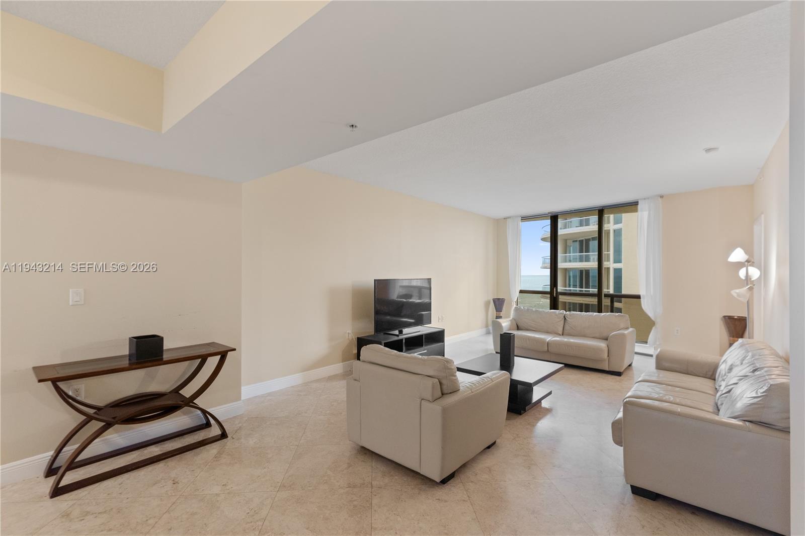 16275 Collins Ave #902, Sunny Isles Beach FL 33160