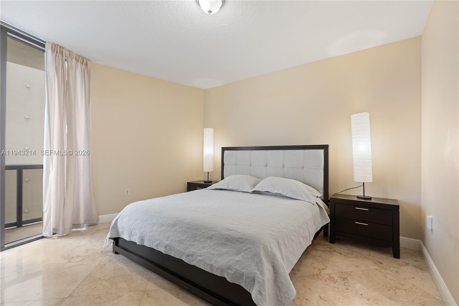 16275 Collins Ave #902, Sunny Isles Beach FL 33160