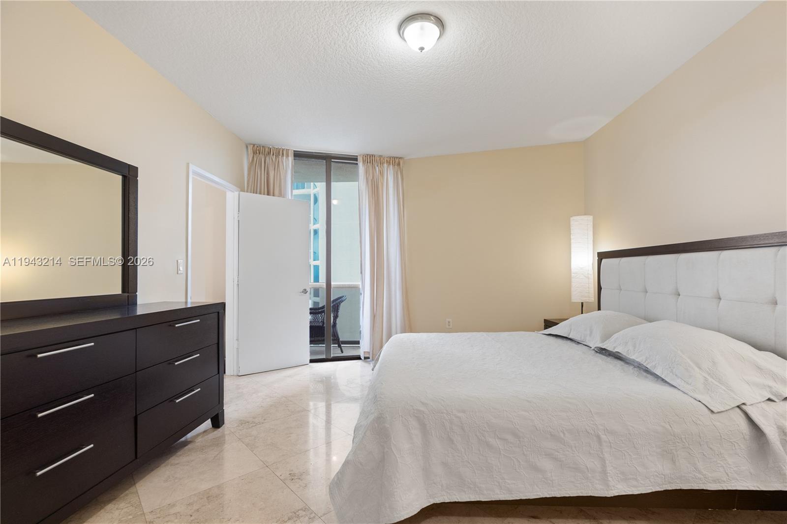 16275 Collins Ave #902, Sunny Isles Beach FL 33160