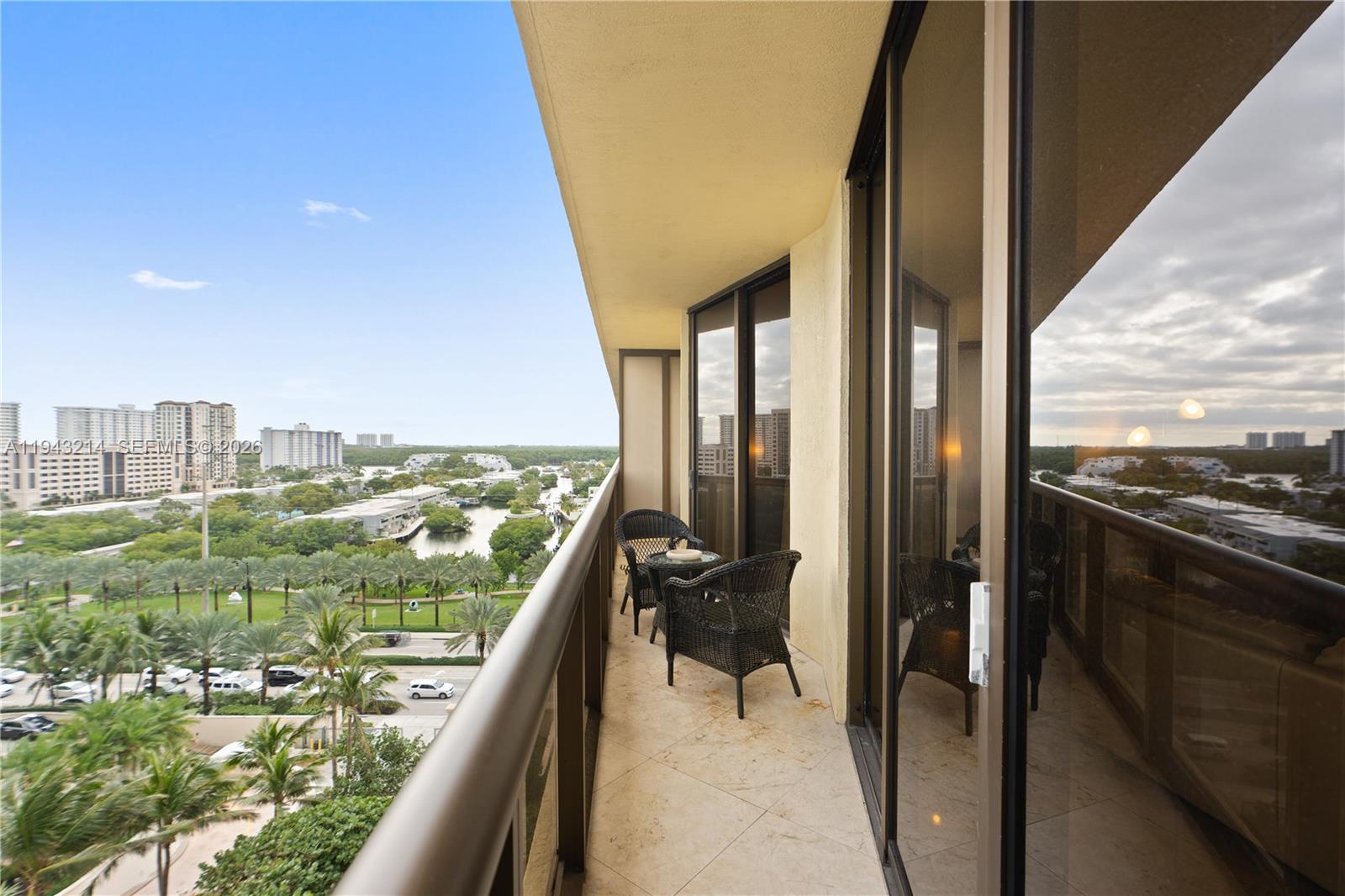 16275 Collins Ave #902, Sunny Isles Beach FL 33160
