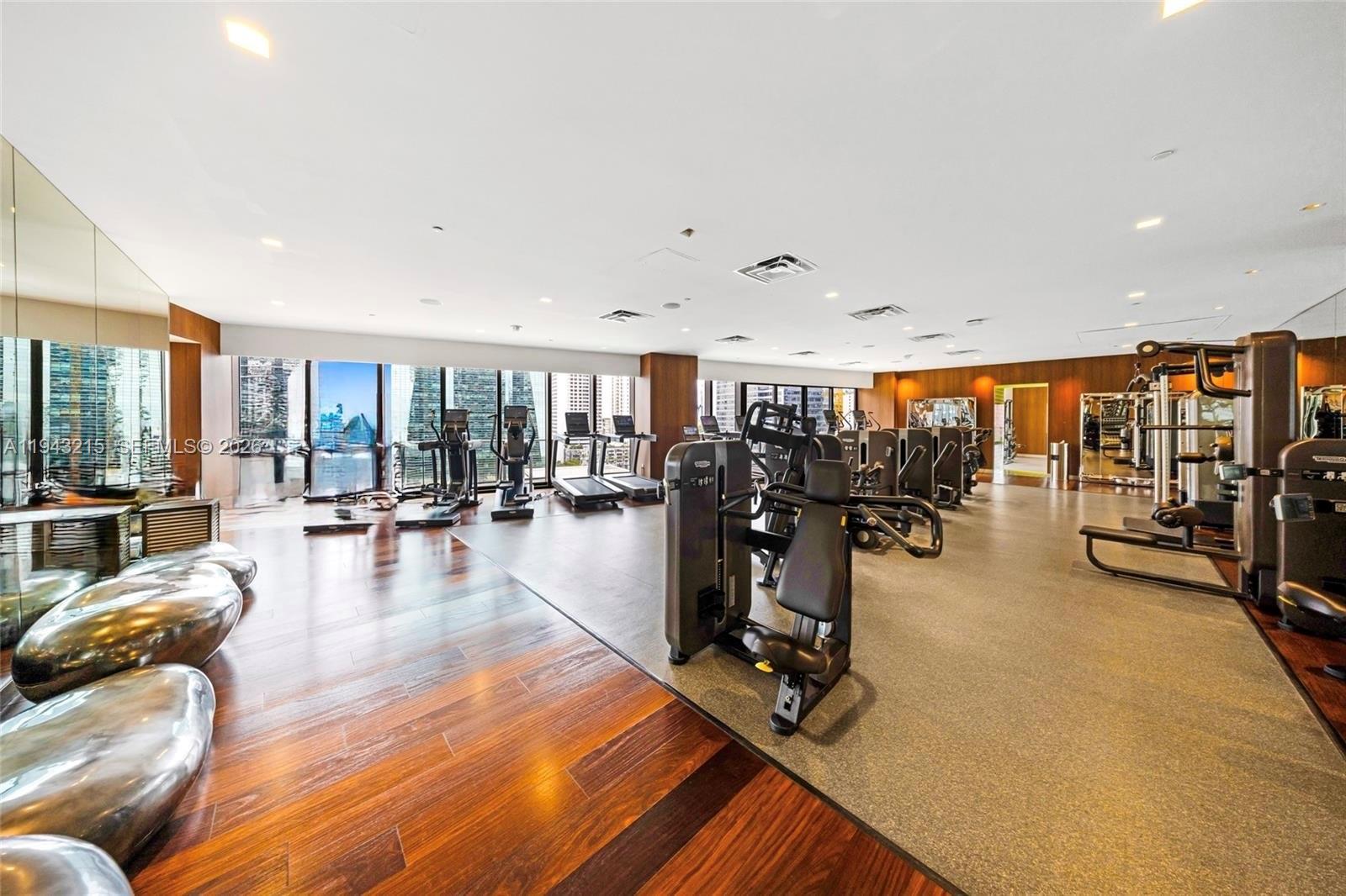 1300 S Miami Ave #2104, Miami FL 33130