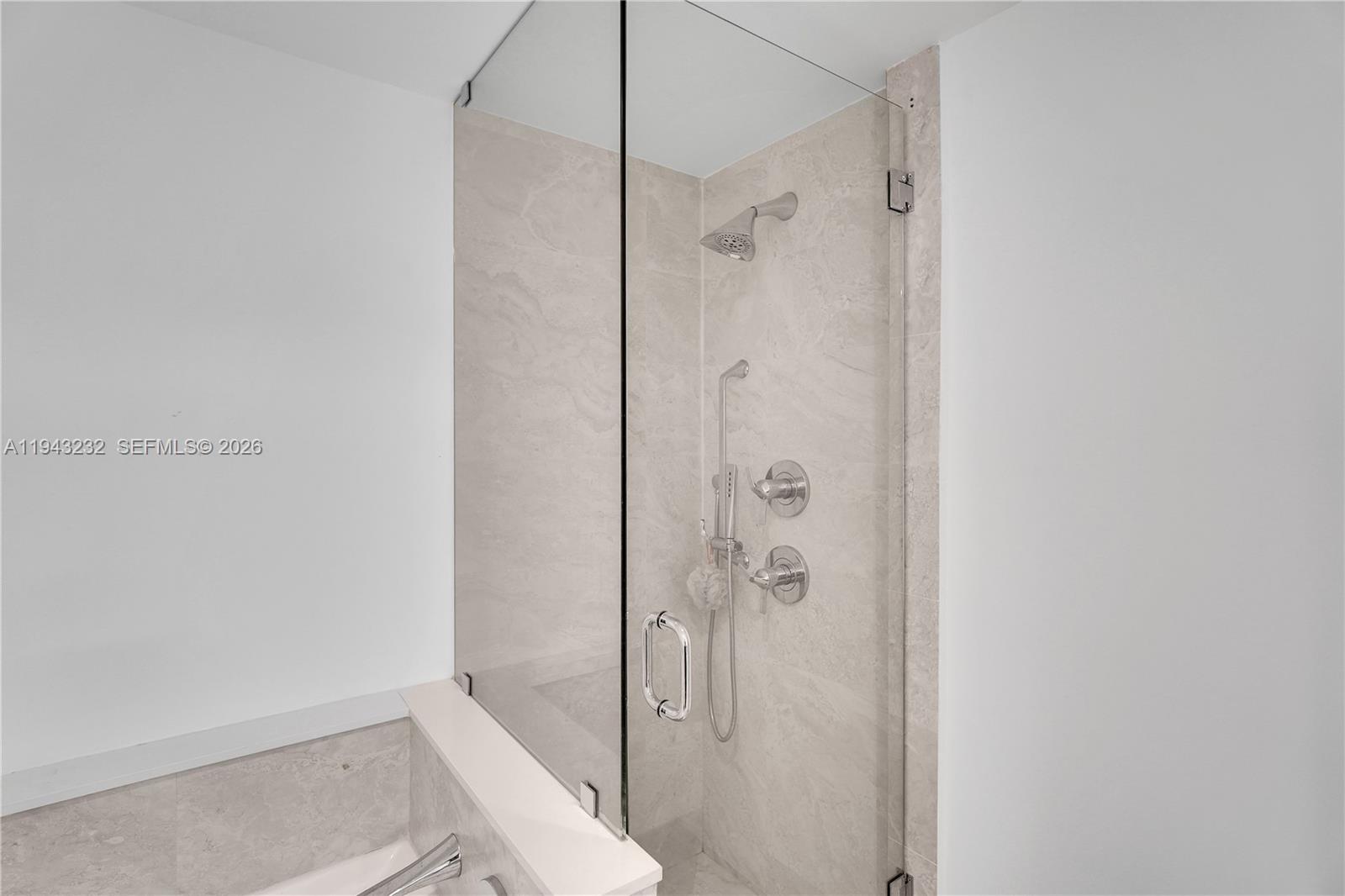 488 NE 18th St #1708, Miami FL 33132