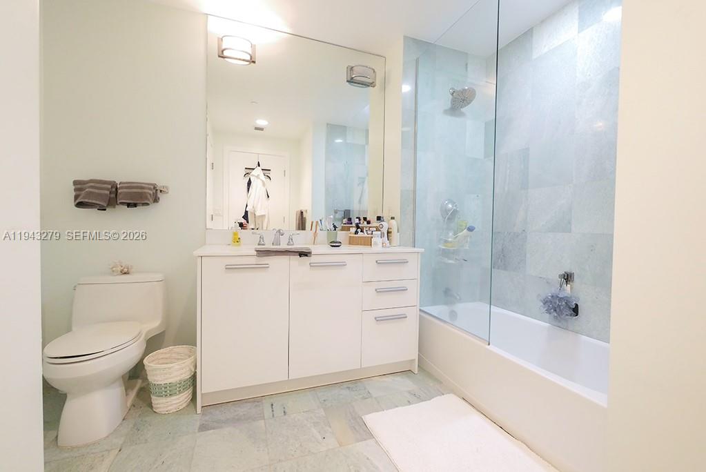 1050 Brickell Ave #3206, Miami FL 33131