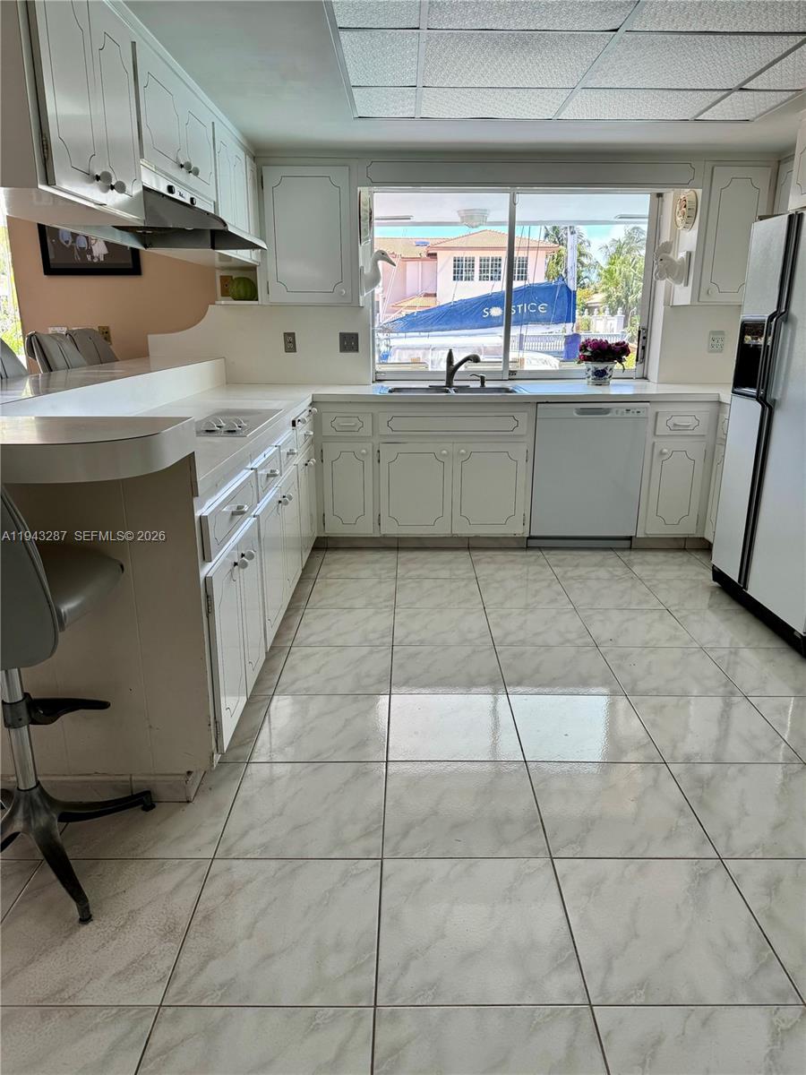3440 NE 170th St, North Miami Beach FL 33160