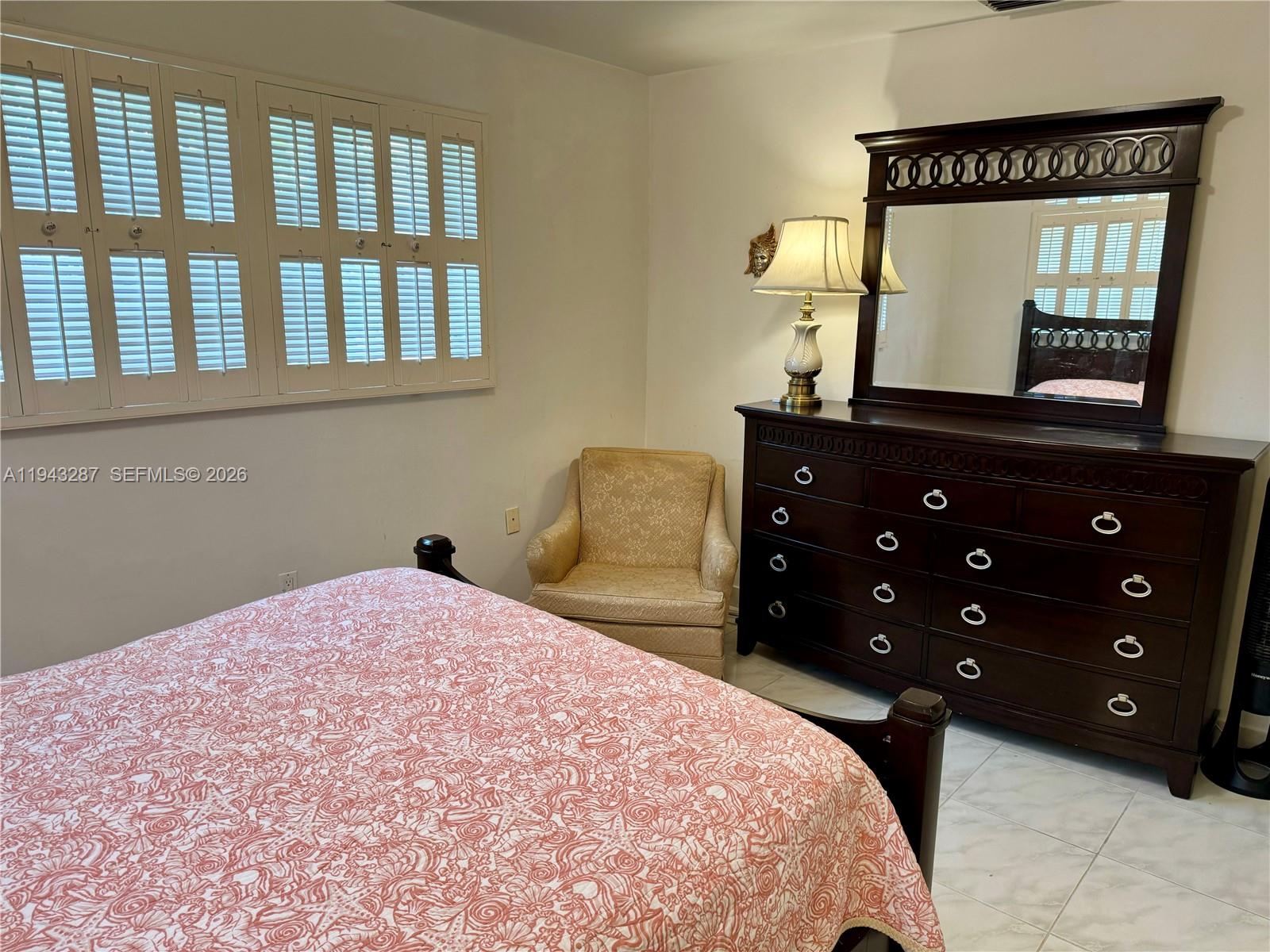 3440 NE 170th St, North Miami Beach FL 33160