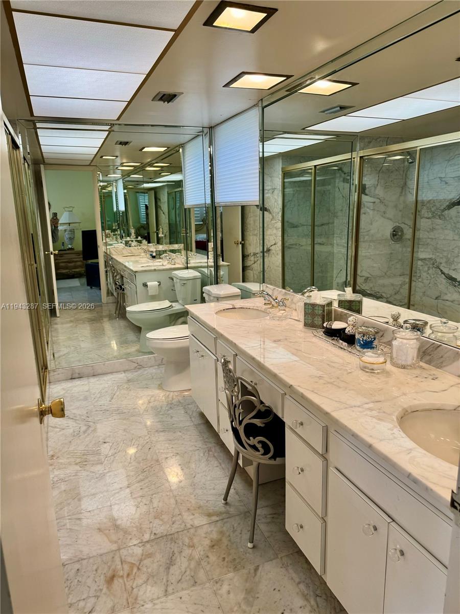 3440 NE 170th St, North Miami Beach FL 33160