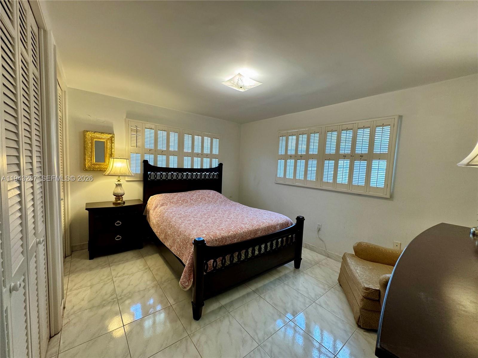 3440 NE 170th St, North Miami Beach FL 33160