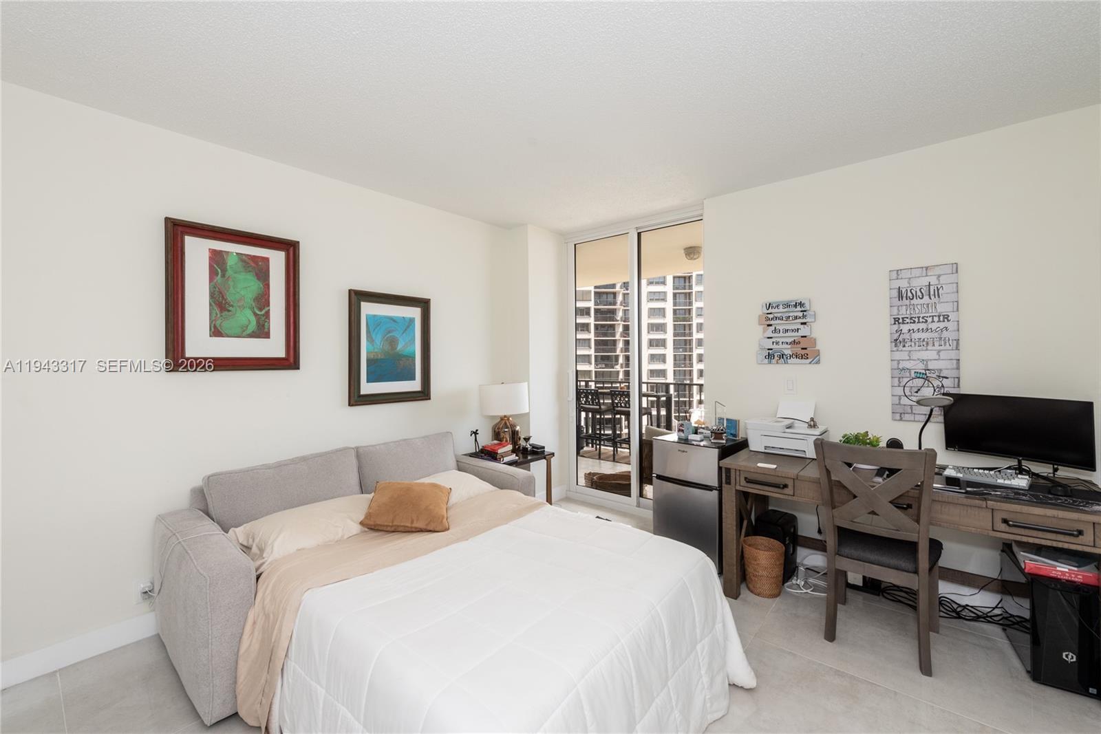 520 Brickell Key Dr #A1102, Miami FL 33131