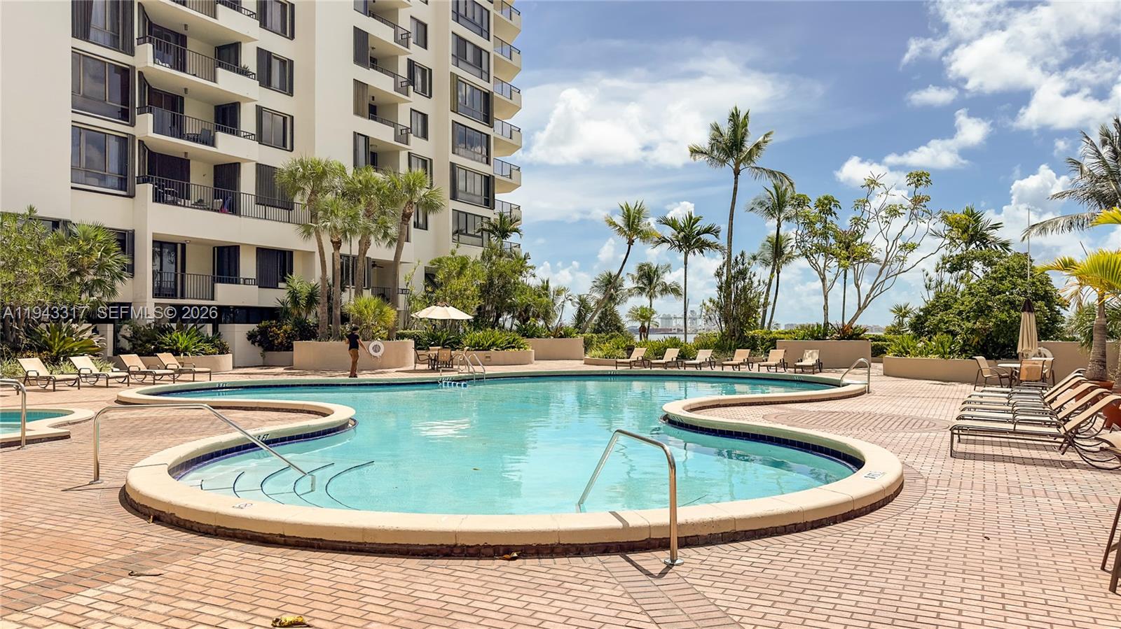 520 Brickell Key Dr #A1102, Miami FL 33131
