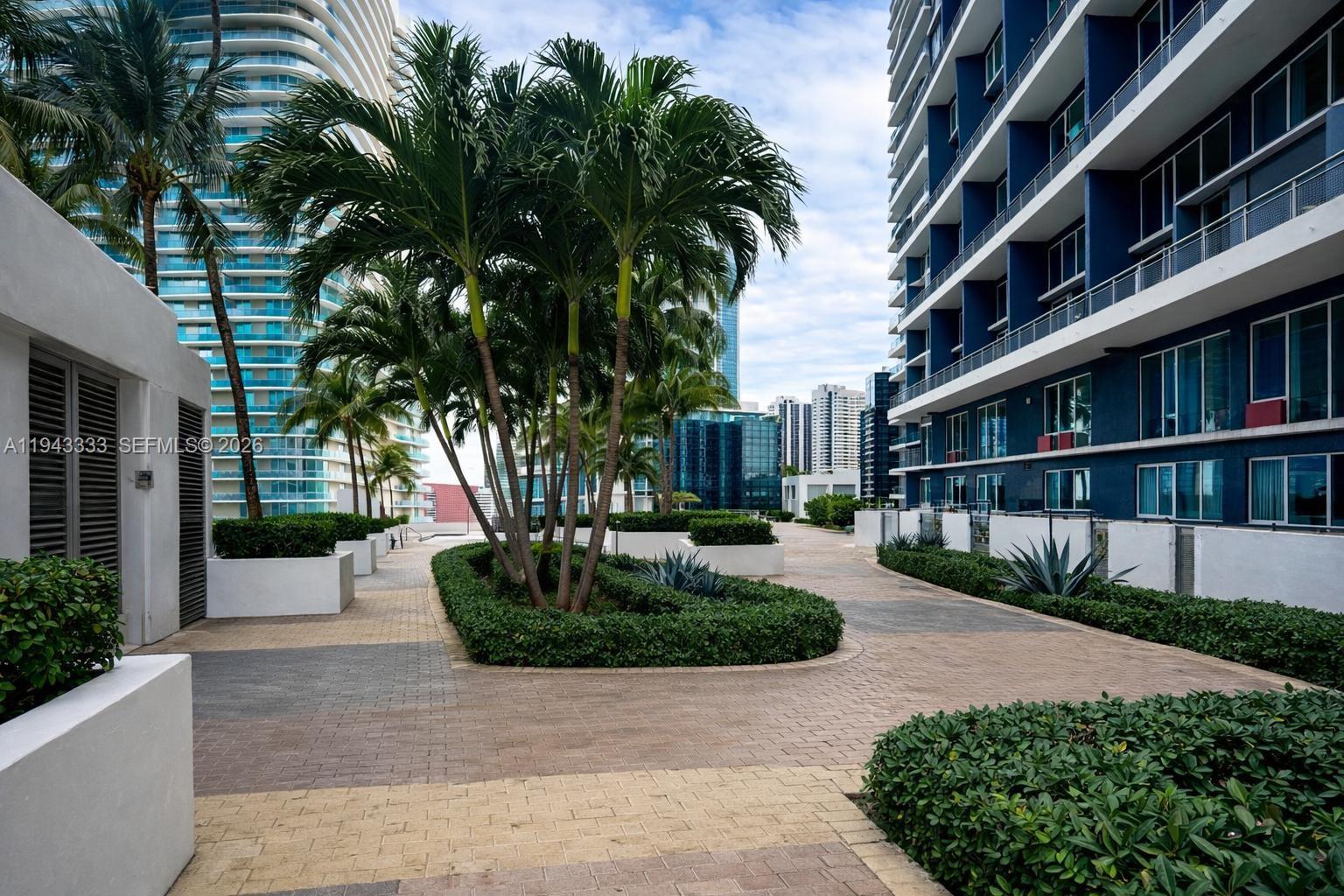 60 SW 13th St #4201, Miami FL 33130