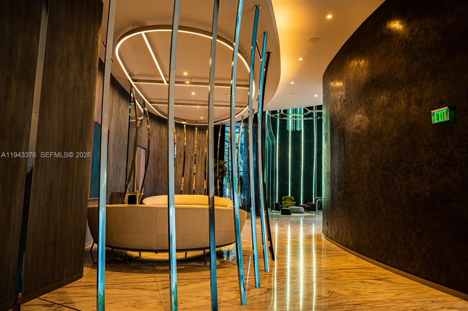 1000 Brickell Plz #1806, Miami FL 33131