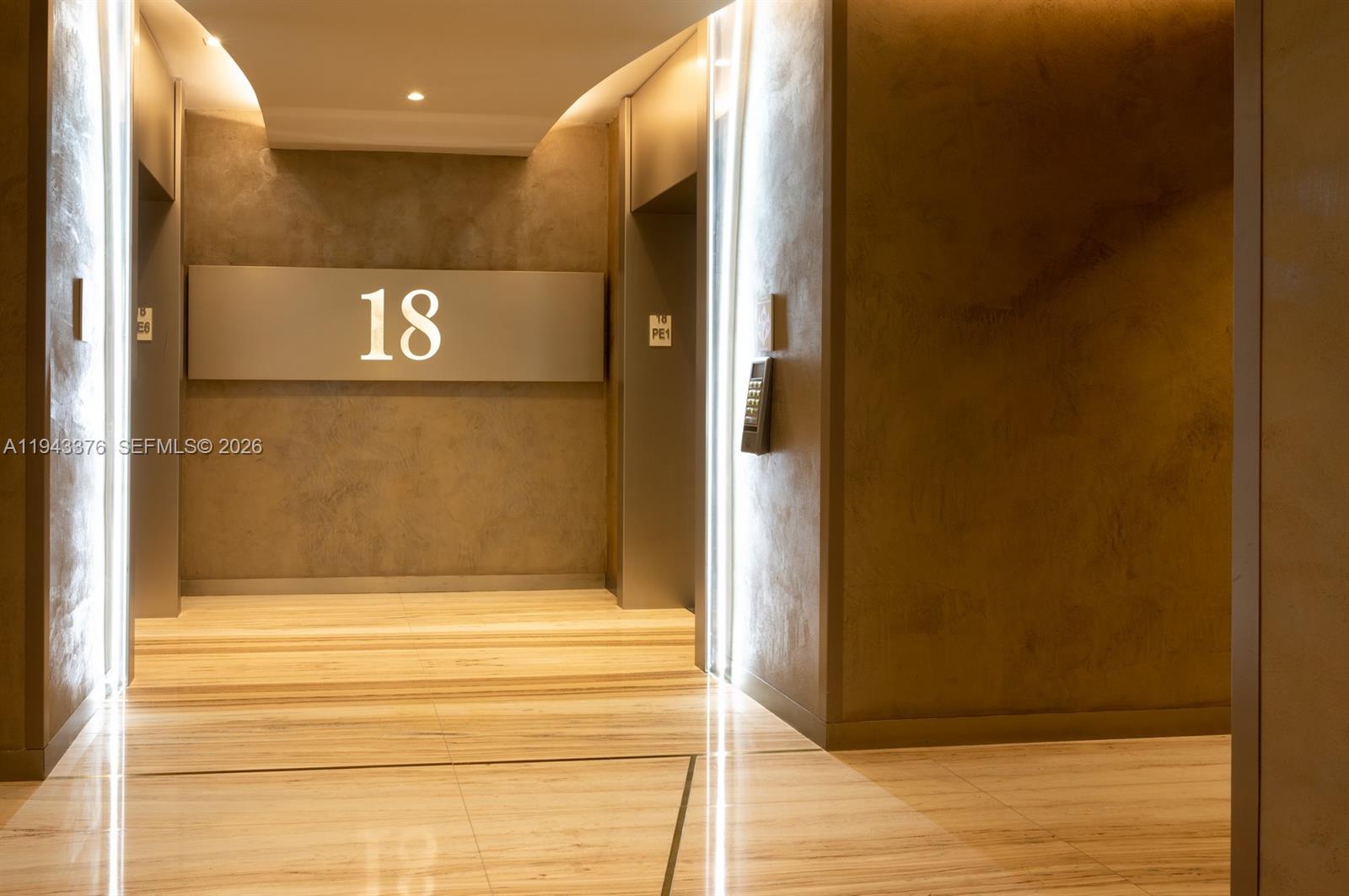 1000 Brickell Plz #1806, Miami FL 33131