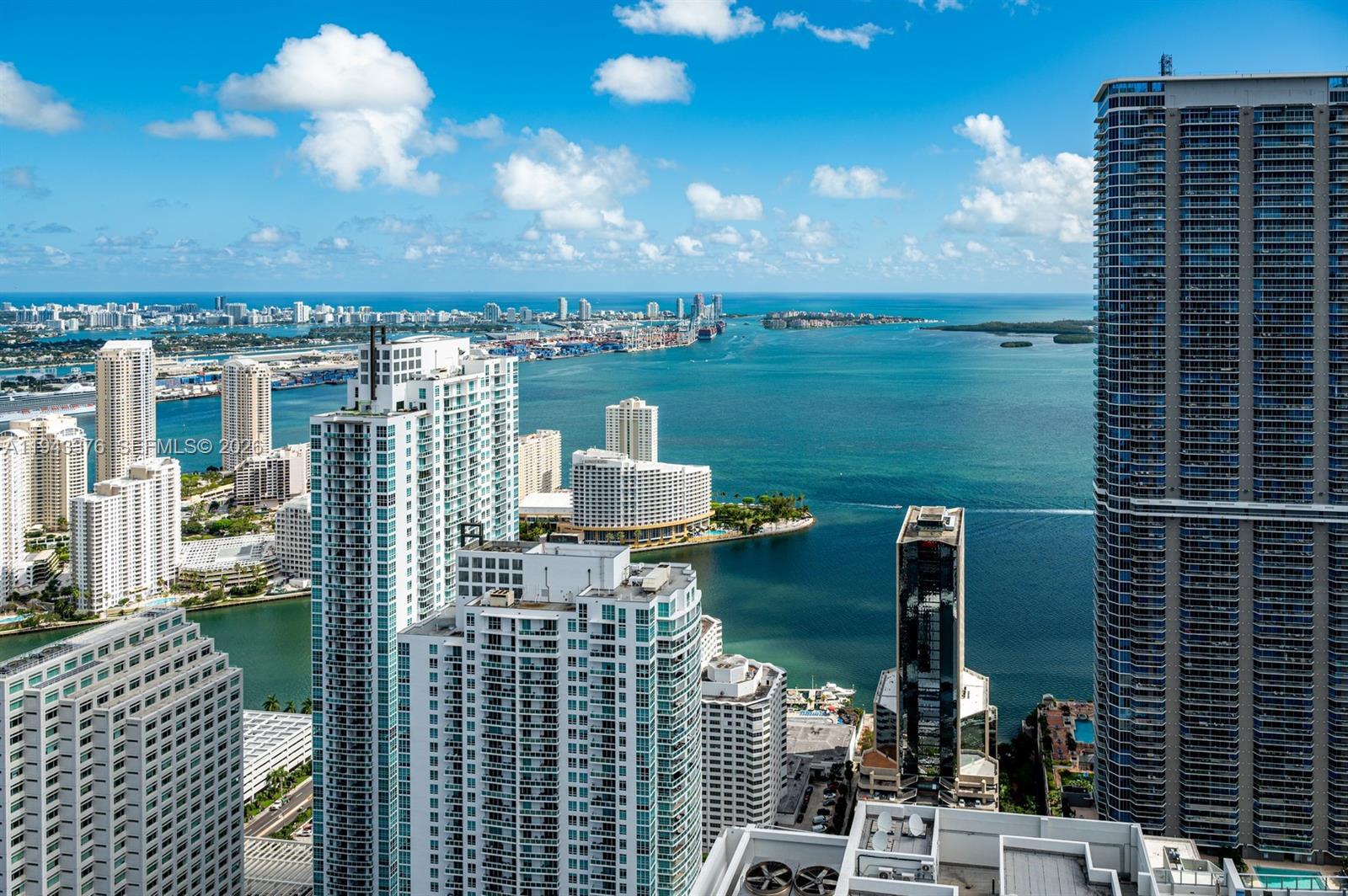 1000 Brickell Plz #1806, Miami FL 33131