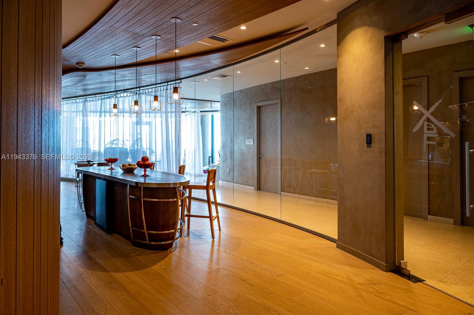 1000 Brickell Plz #1806, Miami FL 33131