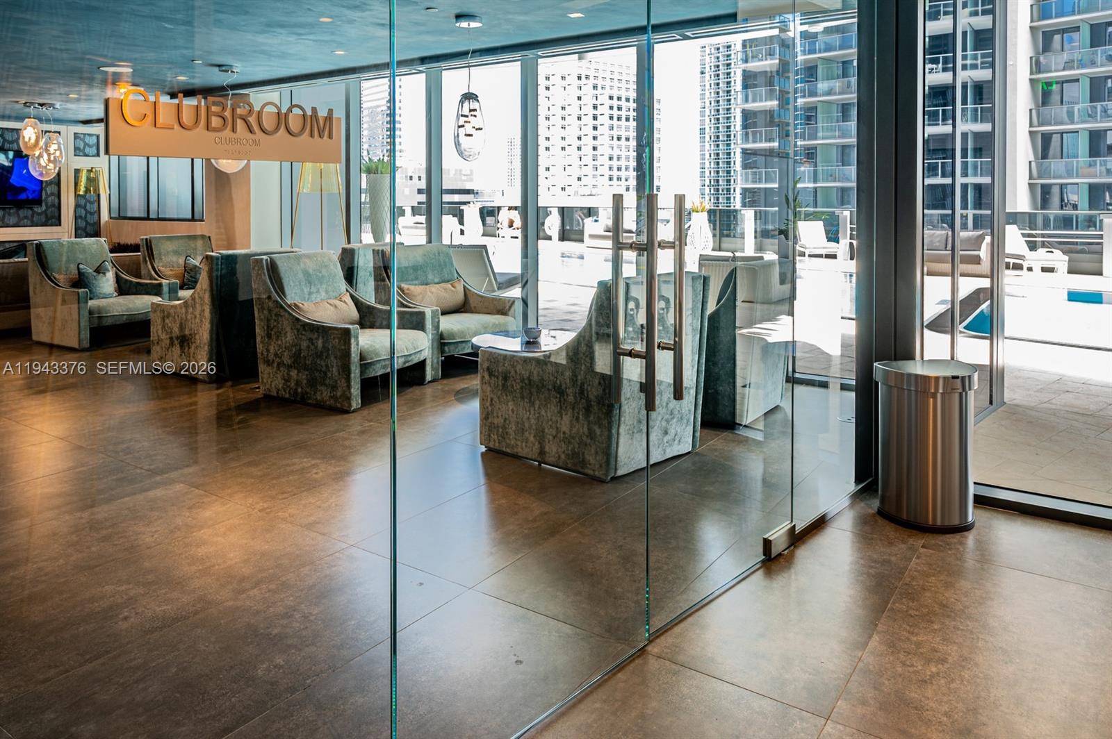 1000 Brickell Plz #1806, Miami FL 33131