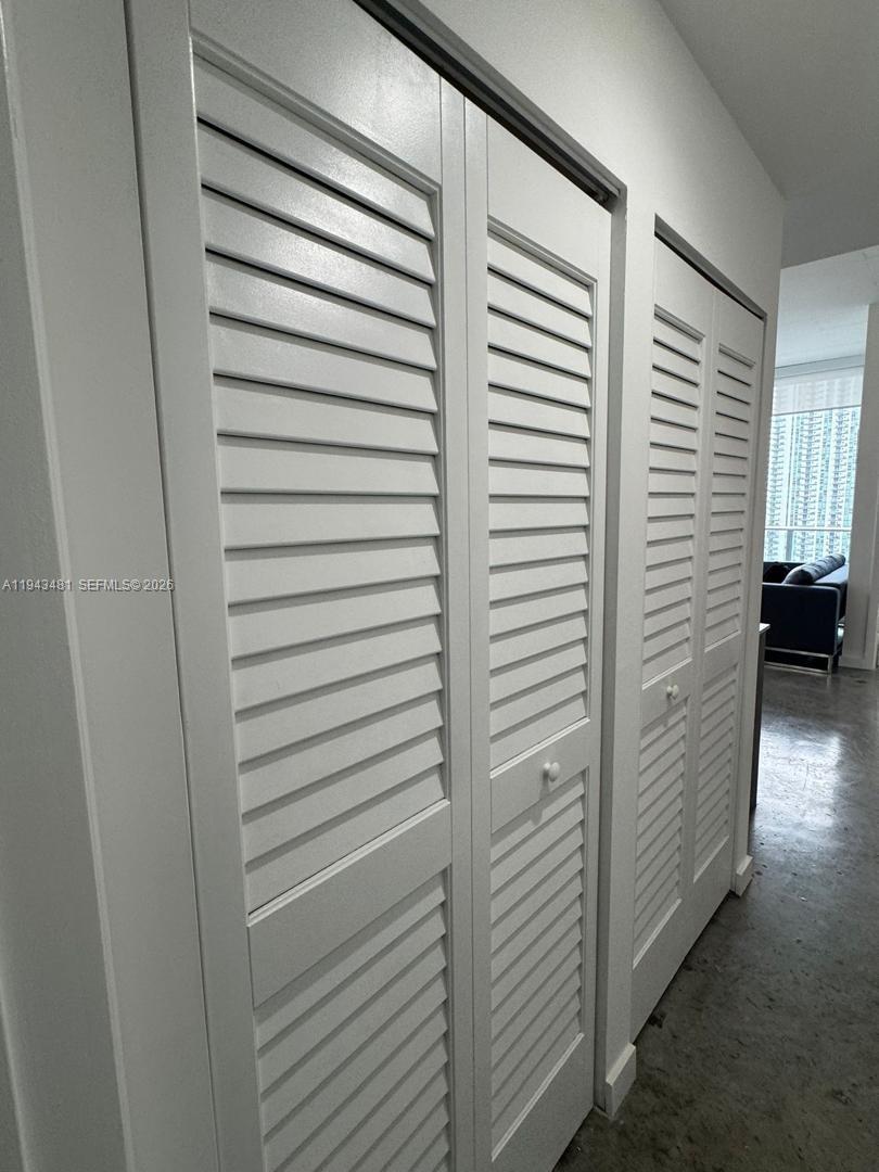 151 SE 1st St #2811, Miami FL 33131