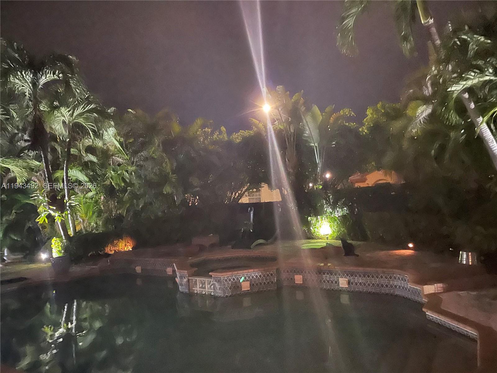 15448 SW 92nd St, Miami FL 33196