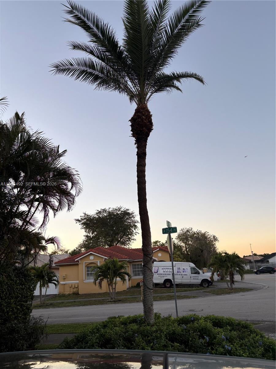 15448 SW 92nd St, Miami FL 33196