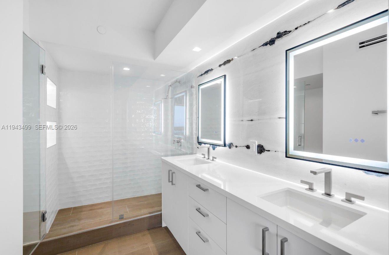 1330 West Ave #2708, Miami Beach FL 33139