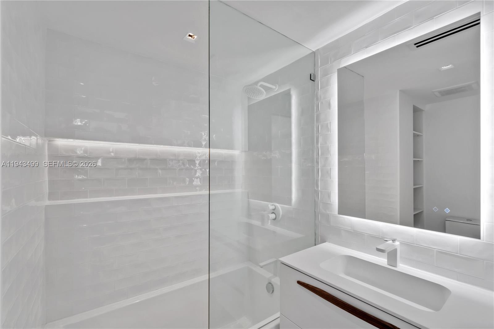 1330 West Ave #2708, Miami Beach FL 33139