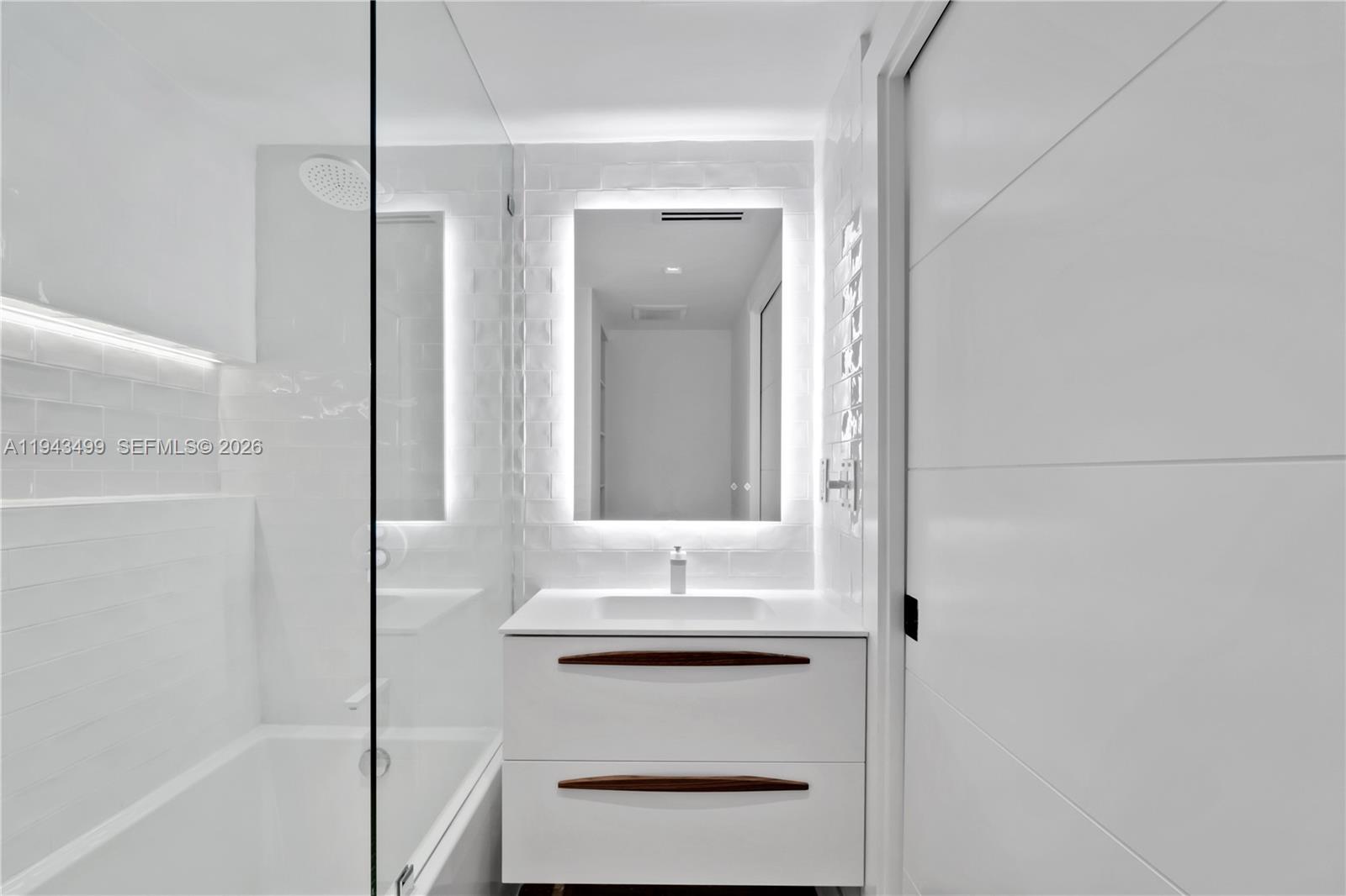 1330 West Ave #2708, Miami Beach FL 33139