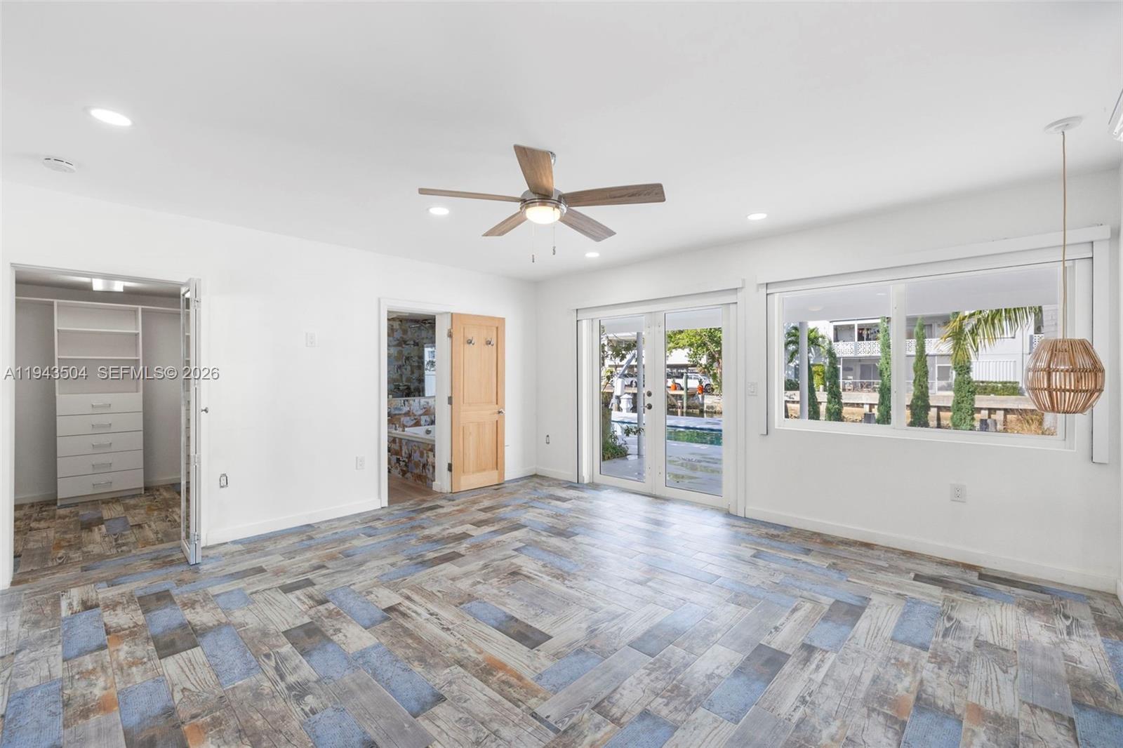 1895 Ixora Rd, North Miami FL 33181