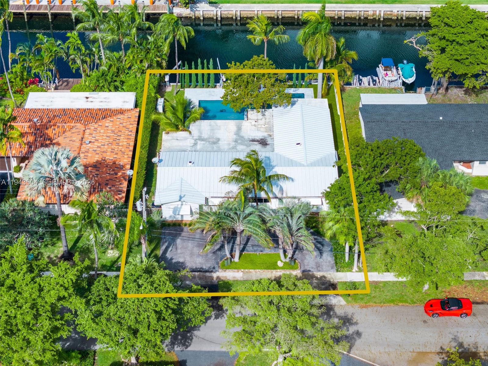 1895 Ixora Rd, North Miami FL 33181