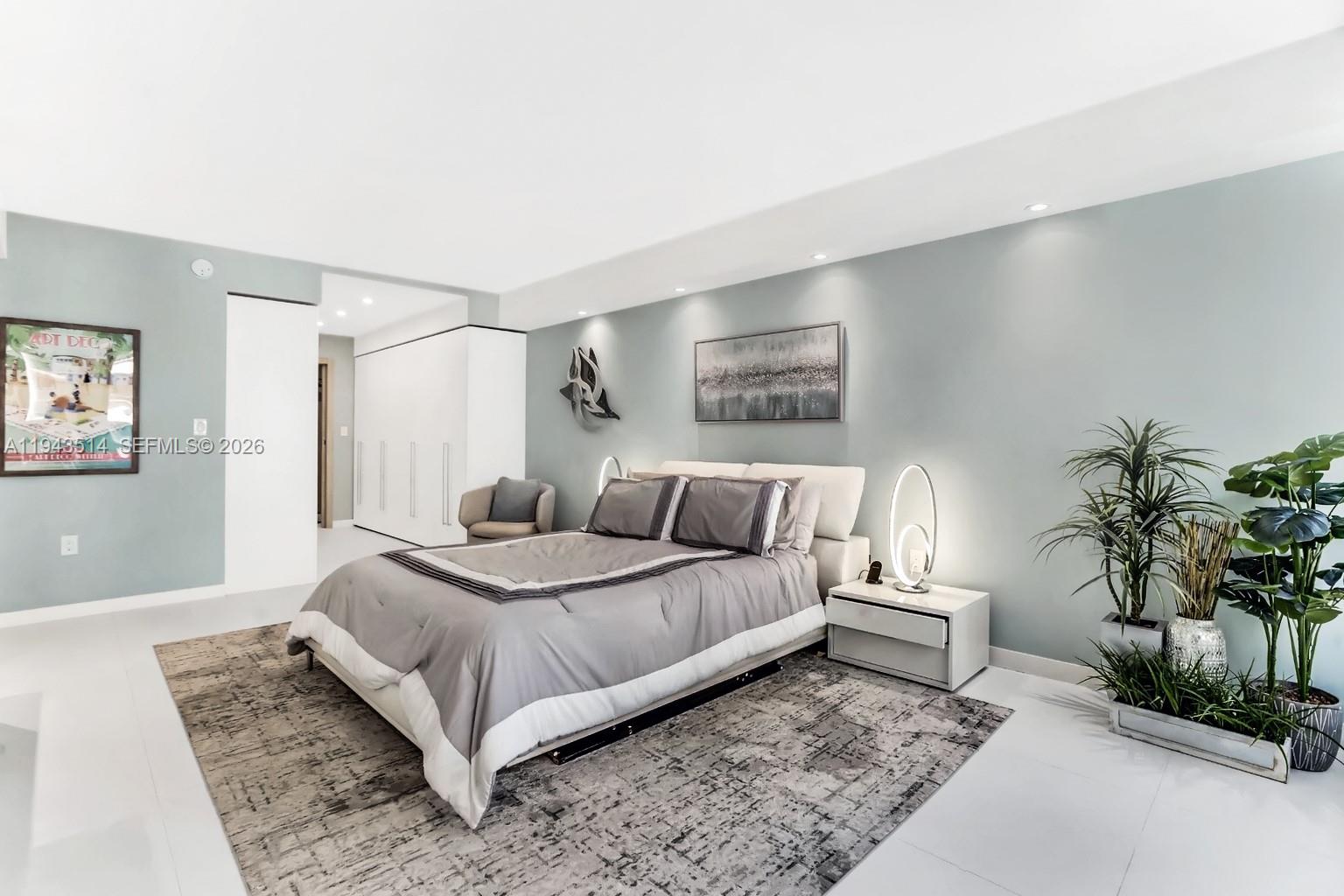 10155 Collins Avenue #606, Bal Harbour FL 33154