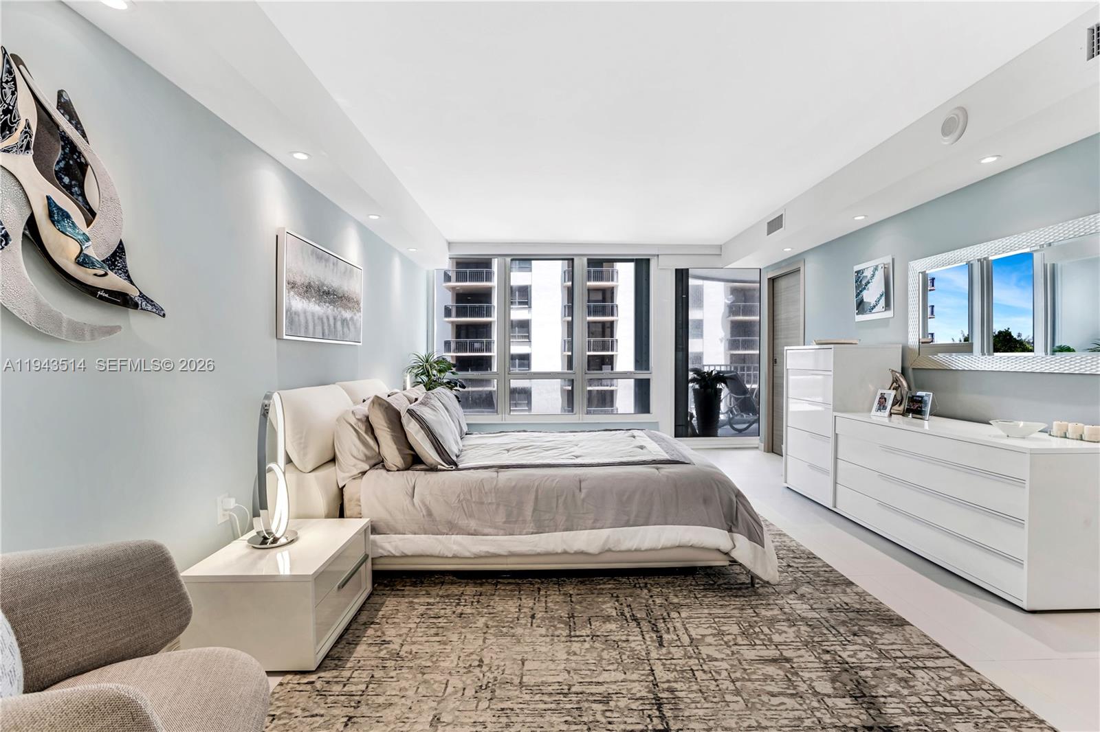 10155 Collins Avenue #606, Bal Harbour FL 33154