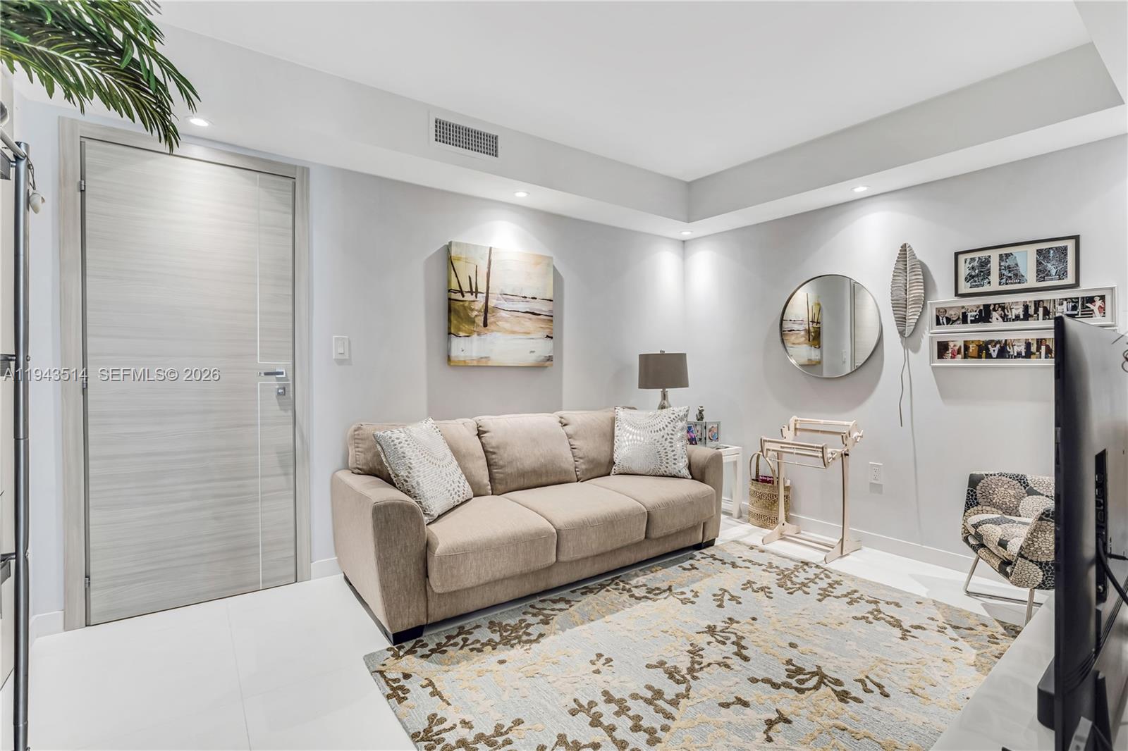 10155 Collins Avenue #606, Bal Harbour FL 33154