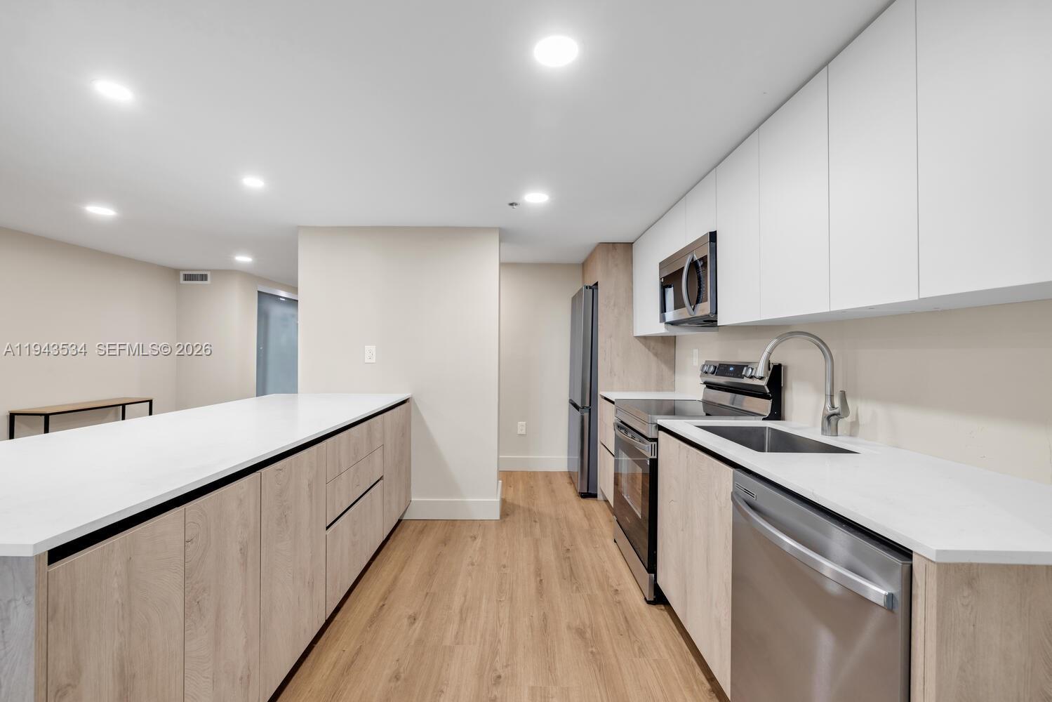 5445 Collins Ave #M9 M10 M11 M12, Miami Beach FL 33140