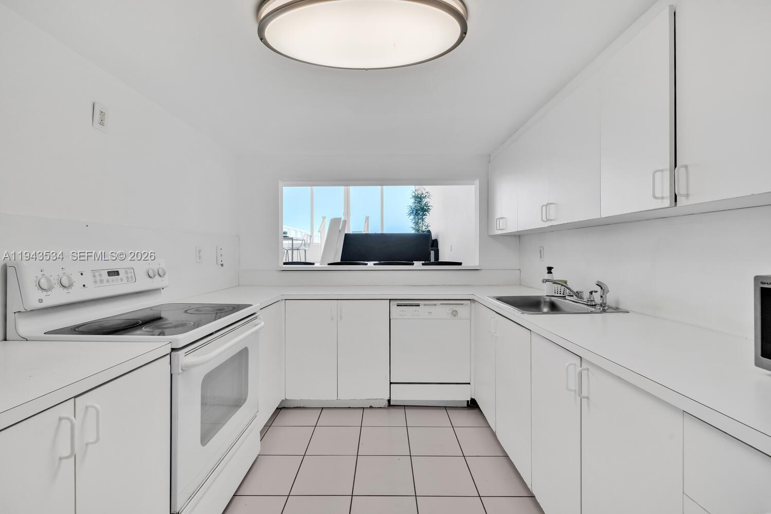 5445 Collins Ave #M9 M10 M11 M12, Miami Beach FL 33140