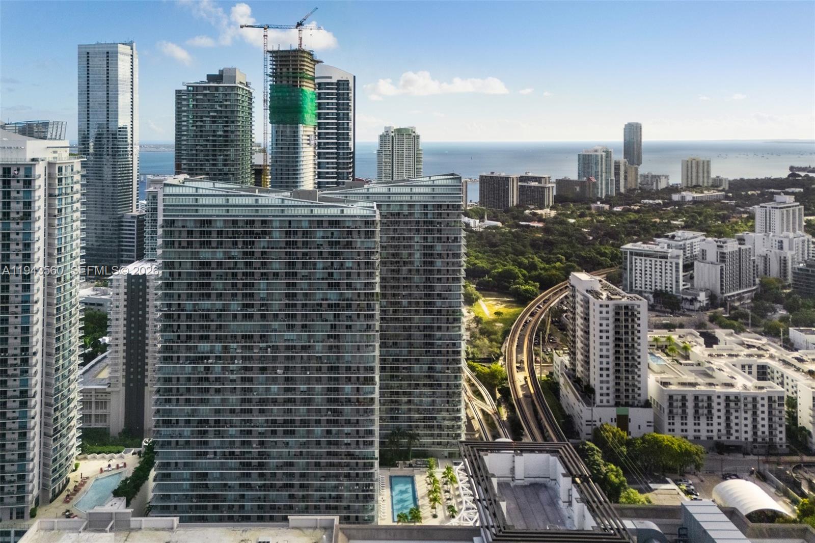 79 SW 12th St #PH3904-S, Miami FL 33130